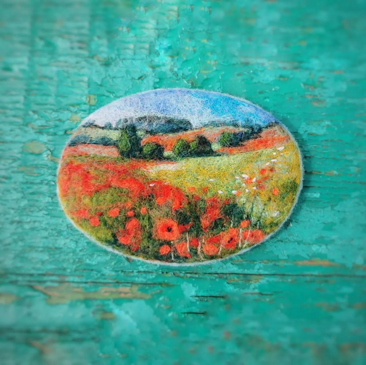 Времена года — мастер-классы по валянию брошей и украшений